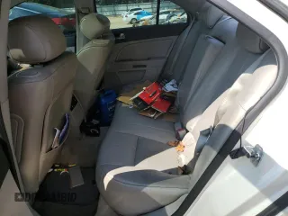 2008 Cadillac STS RWD z VIN 1G6DZ67A880189536, wystawiony jako Copart lot #71026144 z przebiegiem 178 958 mil mil oraz Szkoda całkowita • Salvage title. Historia ofert i sprzedaży dostępna na DreamBid. Obrazek 10.