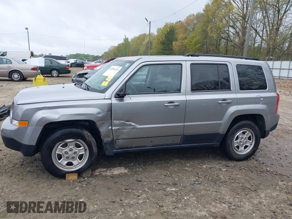 2017 Jeep Patriot Sport with VIN 1C4NJPBA2HD146096, listed as a IAAI auction lot 41896154 with 165,486 mi miles. Bid and sale history available at carsss.com. Image 15.