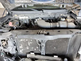 2005 Ford F-150 STX with VIN 1FTRX12W25NA37703, listed as a Copart auction lot 60089325 with 128,651 mi miles and Salvage title. Bid and sale history available at DreamBid. Image 11.