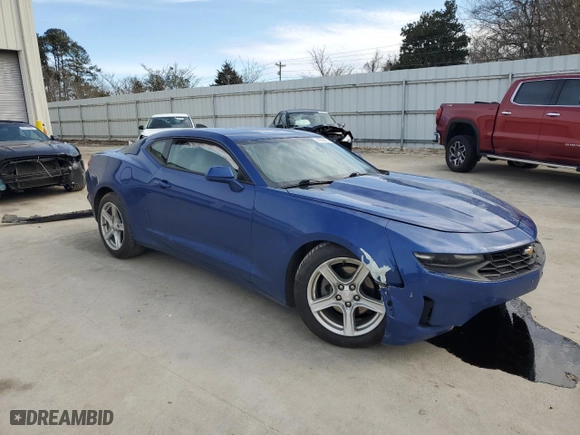 2020 Chevrolet Camaro 1LT with VIN 1G1FB1RS6L0117268, listed as a Copart auction lot 41765775 with NaN miles and Salvage Title. Bid and sale history available at carsss.com. Image 4.