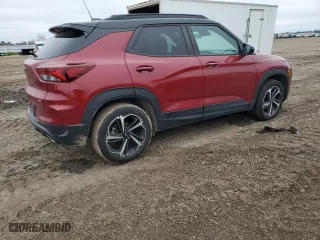 2021 Chevrolet TrailBlazer RS with VIN KL79MTSL0MB146636, listed as a Copart auction lot 45193655 with 67,219 mi miles and Salvage Title. Bid and sale history available at carsss.com. Image 3.