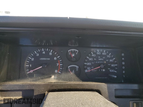 1993 Nissan Frontier z VIN 1N6SD16S7PC353014, wystawiony jako Copart lot #88586865 z przebiegiem 288 557 mil mil oraz Nie do naprawy • Non repairable. Historia ofert i sprzedaży dostępna na DreamBid. Obrazek 9.