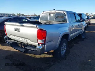 2016 Toyota Tacoma SR5 with VIN 5TFAX5GN7GX068344, listed as a IAAI auction lot 41337672 with 51,914 mi miles. Bid and sale history available at carsss.com. Image 4.