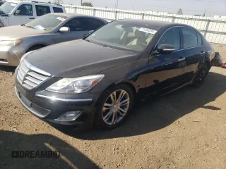 2013 Hyundai Genesis 3.8L with VIN KMHGC4DD2DU233687, listed as a Copart auction lot 71104534 with 218,577 mi miles and Salvage Title. Bid and sale history available at carsss.com. Image 1.