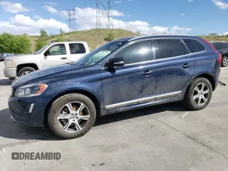 2015 Volvo XC60 T6 Drive-E Platinum z VIN YV449MDM3F2692406, wystawiony jako Copart lot #57455215 z przebiegiem 110 470 mil mil oraz Czysty tytuł • Clean title. Historia ofert i sprzedaży dostępna na DreamBid. Obrazek 1.