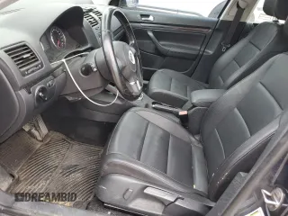 2010 Volkswagen Jetta Limited Edition z VIN 3VWRX7AJ1AM034060, wystawiony jako Copart lot #58219095 z przebiegiem 170 691 mil mil oraz Szkoda całkowita • Salvage title. Historia ofert i sprzedaży dostępna na DreamBid. Obrazek 7.