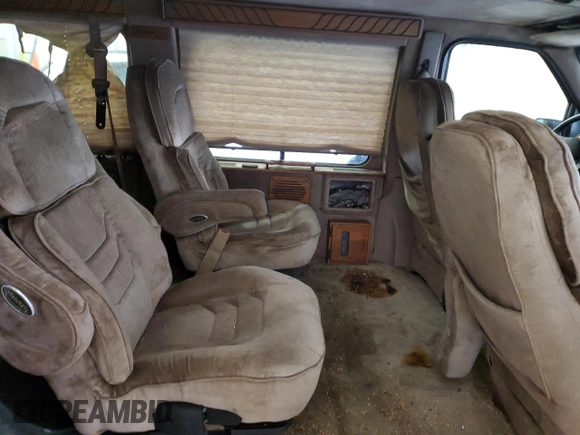 1997 Ford Econoline Commercial z VIN 1FDEE14L0VHA01896, wystawiony jako Copart lot #43561985 z przebiegiem 203 840 mil mil oraz Nie do naprawy. Historia ofert i sprzedaży dostępna na DreamBid. Obrazek 11.