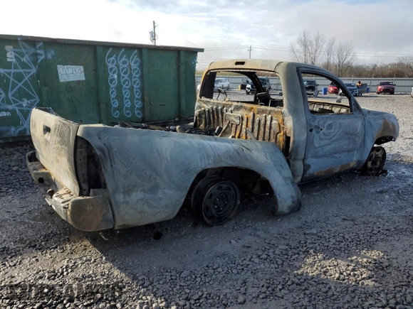 2010 Toyota Tacoma with VIN 5TENX4CN6AZ706391, listed as a Copart auction lot 42818975 with 0 mi miles and Non Repairable. Bid and sale history available at carsss.com. Image 3.