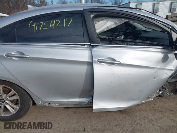 2013 Hyundai Sonata GLS with VIN 5NPEB4AC7DH629621, listed as a IAAI auction lot 41754217 with 87,862 mi miles and . Bid and sale history available at DreamBid. Image 15.