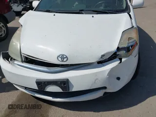 2008 Toyota Prius with VIN JTDKB20U683303277, listed as a IAAI auction lot 42108561 with 199,890 mi miles. Bid and sale history available at carsss.com. Image 6.