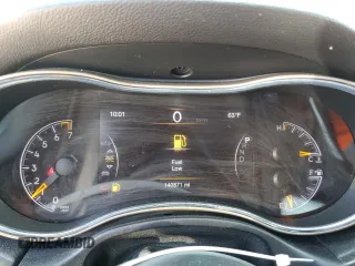 2017 Jeep Grand Cherokee Limited z VIN 1C4RJFBG6HC946423, wystawiony jako Copart lot #54929585 z przebiegiem 140 871 mil mil oraz Szkoda całkowita • Salvage title. Historia ofert i sprzedaży dostępna na DreamBid. Obrazek 9.