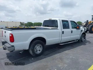 2010 Ford F-250 XL with VIN 1FTSW2A54AEB28310, listed as a IAAI auction lot 39184370 with 96,828 mi miles and . Bid and sale history available at DreamBid. Image 4.