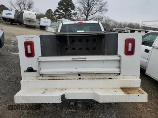 2019 FORD F350 SUPER DUTY with VIN 1FDBF3A67KEG49808, listed as a Copart auction lot 89036805 with Not Provided miles and Salvage Title. Bid and sale history available at DreamBid. Image 6.