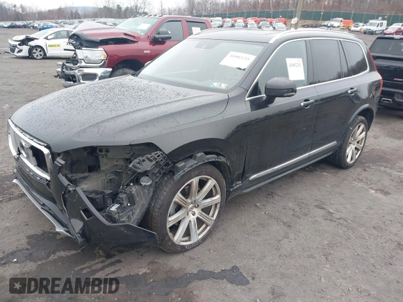 2018 Volvo XC90 Inscription with VIN YV4A22PL1J1320222, listed as a IAAI auction lot 41002251 with 137,523 mi miles. Bid and sale history available at carsss.com. Image 17.