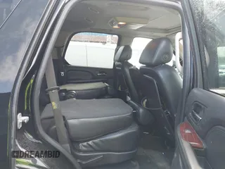 2007 Cadillac Escalade z VIN 1GYFK63857R153210, wystawiony jako IAAI lot #41704106 z przebiegiem 291 658 mil mil oraz . Historia ofert i sprzedaży dostępna na DreamBid. Obrazek 8.