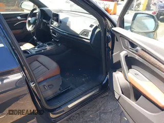 2018 Audi Q5 Premium Plus z VIN WA1BNAFYXJ2187762, wystawiony jako IAAI lot #42324210 z przebiegiem 44 407 mil mil oraz . Historia ofert i sprzedaży dostępna na DreamBid. Obrazek 5.