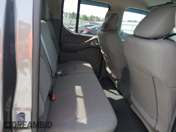2020 Nissan Frontier SV z VIN 1N6ED0EA4LN716383, wystawiony jako Copart lot #56397835 z przebiegiem 34 293 mil mil oraz Szkoda całkowita • Salvage title. Historia ofert i sprzedaży dostępna na DreamBid. Obrazek 10.