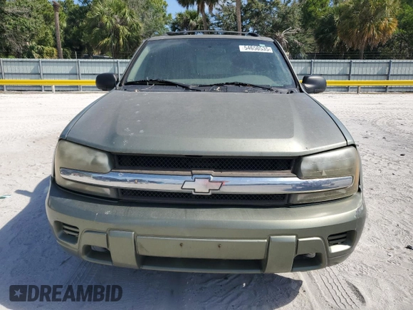 2004 Chevrolet TrailBlazer LT with VIN 1GNDS13S242391524, listed as a Copart auction lot 54650535 with 176,641 mi miles and Salvage Title. Bid and sale history available at DreamBid. Image 5.