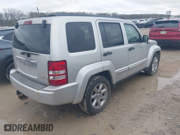2008 Jeep Liberty Limited with VIN 1J8GN58KX8W174565, listed as a IAAI auction lot 41923710 with 148,437 mi miles and . Bid and sale history available at carsss.com. Image 4.