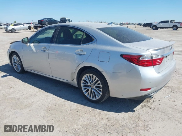 2013 Lexus ES 4dr Sdn with VIN JTHBK1GG2D2045719, listed as a IAAI auction lot 41854022 with 148,856 mi miles. Bid and sale history available at carsss.com. Image 3.