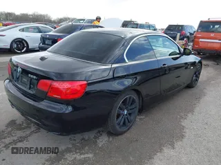 2011 BMW 3 Series 328i with VIN WBADW3C51BE540128, listed as a IAAI auction lot 41817505 with 220,406 mi miles. Bid and sale history available at carsss.com. Image 4.