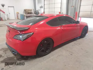 2013 Hyundai Genesis Coupe R-Spec with VIN KMHHU6KJ4DU101925, listed as a IAAI auction lot 41190063 with 86,077 mi miles and . Bid and sale history available at DreamBid. Image 4.
