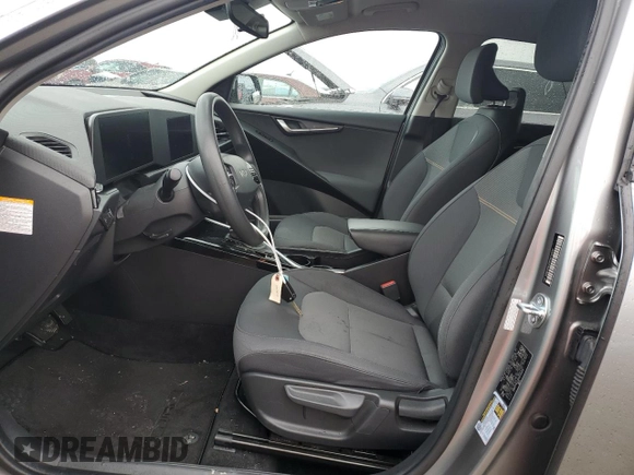 2023 Kia Niro LX with VIN KNDCP3LE3P5070459, listed as a Copart auction lot 81732734 with 95,683 mi miles and Salvage Title. Bid and sale history available at carsss.com. Image 7.