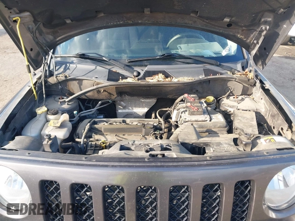 2016 Jeep Patriot Sport with VIN 1C4NJPBA9GD675253, listed as a IAAI auction lot 42058124 with 152,028 mi miles. Bid and sale history available at carsss.com. Image 10.