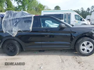 2023 Ford Police Interceptor с VIN 1FM5K8AC3PGC19751, выставлен на аукционе IAAI как лот 41773191 с пробегом Не указан миль и . История ставок и продаж доступна на DreamBid. Изображение 14.