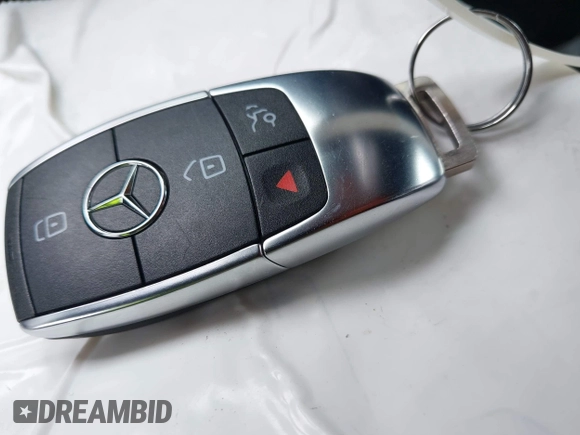 2021 Mercedes-Benz C 300 with VIN W1KWF8DBXMR610661, listed as a IAAI auction lot 42360586 with 47,967 mi miles and . Bid and sale history available at DreamBid. Image 11.