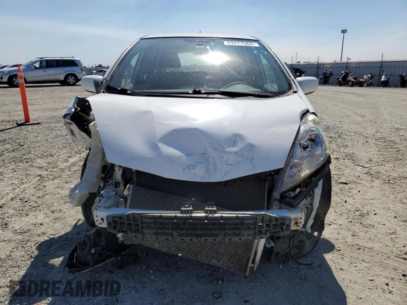 2011 Honda Fit Sport z VIN JHMGE8H59BC002425, wystawiony jako Copart lot #69977564 z przebiegiem 137 729 mil mil oraz Szkoda całkowita • Salvage title. Historia ofert i sprzedaży dostępna na DreamBid. Obrazek 5.