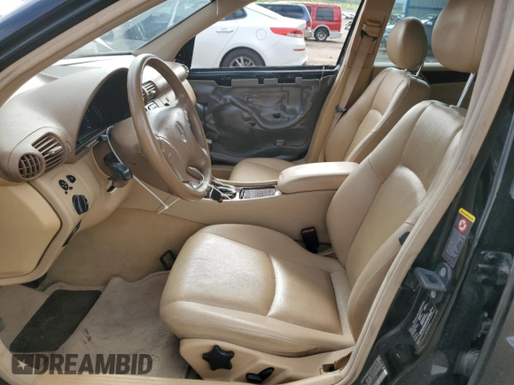 2003 Mercedes-Benz C 240 с VIN WDBRF61J03A425151, выставлен на аукционе Copart как лот 62339795 с пробегом 178 441 миль миль и Списание • Salvage title. История ставок и продаж доступна на DreamBid. Изображение 7.