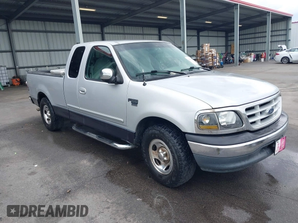 1999 Ford F-150 with VIN 1FTRX17W5XNC01330, listed as a IAAI auction lot 42101633 with 262,374 mi miles and . Bid and sale history available at DreamBid. Image 1.