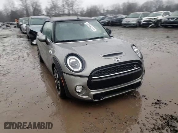 2019 MINI Convertible Cooper S z VIN WMWWG9C57K3E40882, wystawiony jako Copart lot #43148735 z przebiegiem 40 766 mil mil oraz Szkoda całkowita • Salvage title. Historia ofert i sprzedaży dostępna na DreamBid. Obrazek 11.