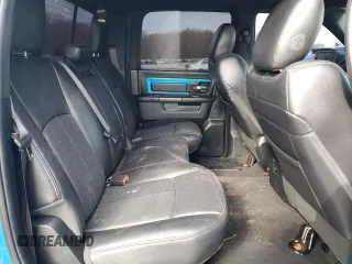 2018 Ram 1500 Sport z VIN 1C6RR7MT5JS192572, wystawiony jako Copart lot #52453335 z przebiegiem 105 843 mil mil oraz Szkoda całkowita • Salvage title. Historia ofert i sprzedaży dostępna na DreamBid. Obrazek 10.