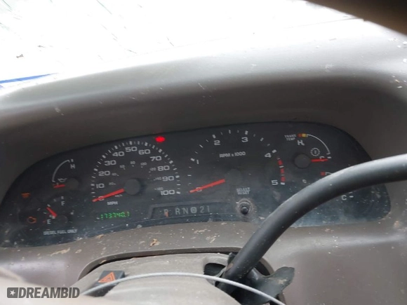2003 Ford Super Duty F-250 XL with VIN 1FTNW21F83EB00003, listed as a IAAI auction lot 41319666 with 173,740 mi miles. Bid and sale history available at carsss.com. Image 7.