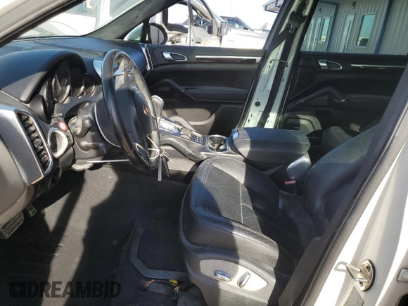 2011 Porsche Cayenne S Hybrid with VIN WP1AE2A23BLA94554, listed as a Copart auction lot 46701855 with 70,004 mi miles and Clean Title. Bid and sale history available at carsss.com. Image 7.