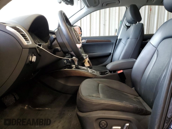 2016 Audi Q5 Premium Plus z VIN WA1L2AFPXGA073344, wystawiony jako Copart lot #55399935 z przebiegiem 81 187 mil mil oraz Nie do naprawy • Non repairable. Historia ofert i sprzedaży dostępna na DreamBid. Obrazek 7.
