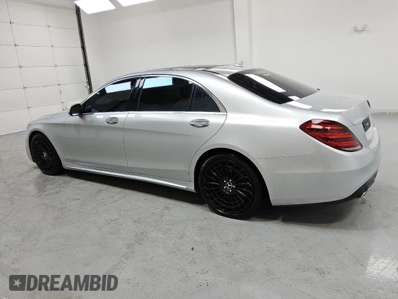 2018 Mercedes-Benz S 560 with VIN WDDUG8GB1JA349186, listed as a Copart auction lot 51343815 with 88,205 mi miles and Clean Title. Bid and sale history available at carsss.com. Image 2.