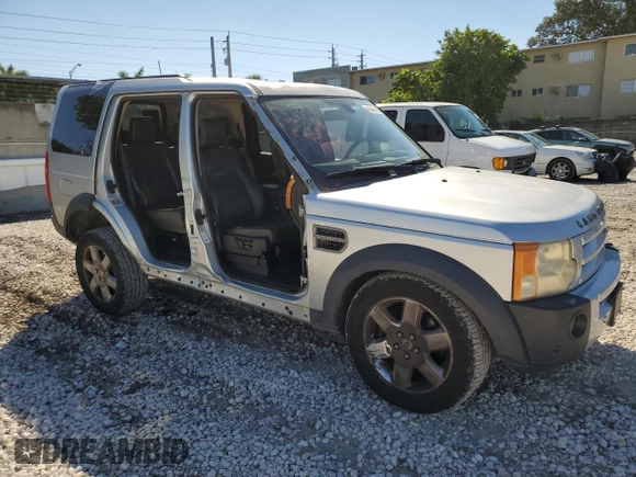 2008 Land Rover LR3 HSE with VIN SALAG25488A451117, listed as a Copart auction lot 46314745 with 135,135 mi miles and Salvage title. Bid and sale history available at DreamBid. Image 4.
