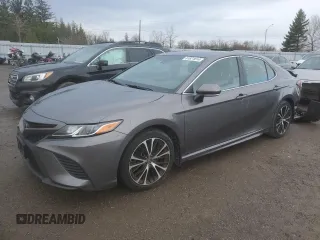 2018 Toyota Camry LE с VIN 4T1B11HK3JU126232, выставлен на аукционе Copart как лот 81671814 с пробегом 126 836 миль миль и Чистый • Clean title. История ставок и продаж доступна на DreamBid. Изображение 1.