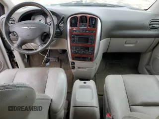 2007 Chrysler Town & Country Limited with VIN 2A8GP64L27R153747, listed as a Copart auction lot 46639205 with 153,531 mi miles and Salvage Title. Bid and sale history available at DreamBid. Image 8.