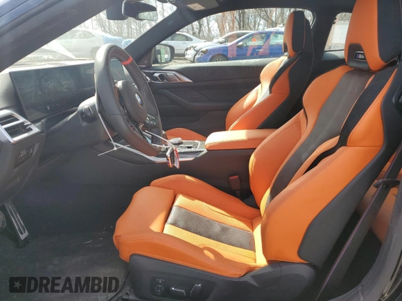 2025 BMW M4 Competition xDrive z VIN WBS33HK02SCU00054, wystawiony jako Copart lot #47260555 z przebiegiem 3 709 mil mil oraz Szkoda całkowita • Salvage title. Historia ofert i sprzedaży dostępna na DreamBid. Obrazek 7.