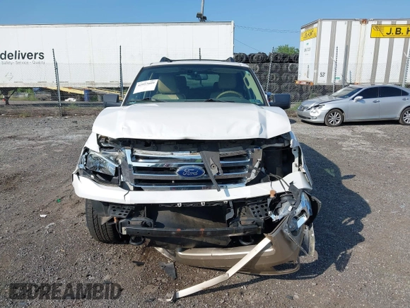 2012 Ford Expedition XLT with VIN 1FMJU1J53CEF10760, listed as a IAAI auction lot 42557609 with 81,996 mi miles and . Bid and sale history available at DreamBid. Image 12.
