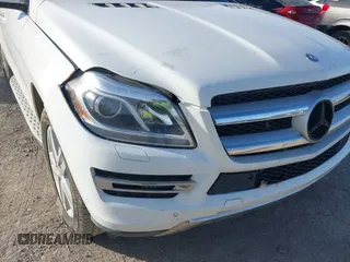2015 Mercedes-Benz GL-Class GL 450 with VIN 4JGDF6EEXFA616584, listed as a IAAI auction lot 41084479 with 144,472 mi miles. Bid and sale history available at carsss.com. Image 6.