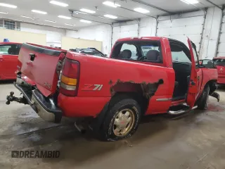 1999 GMC Sierra 1500 SLE with VIN 1GTEK14T0XZ524653, listed as a Copart auction lot 50188635 with Not Provided miles and Clean Title. Bid and sale history available at DreamBid. Image 3.