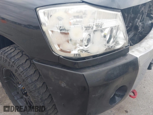 2004 Nissan Titan LE with VIN 1N6AA07B24N524572, listed as a IAAI auction lot 41173741 with 276,755 mi miles and . Bid and sale history available at DreamBid. Image 14.