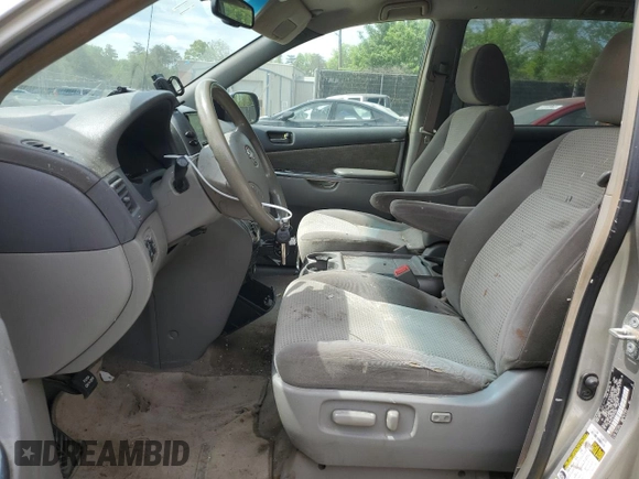 2010 Toyota Sienna CE with VIN 5TDKK4CC1AS294569, listed as a Copart auction lot 55043215 with 158,651 mi miles and Clean Title. Bid and sale history available at DreamBid. Image 7.