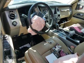2017 Ford Expedition Limited с VIN 1FMJU1KT6HEA32175, выставлен на аукционе Copart как лот 56125555 с пробегом Не указан миль и Списание • Salvage title. История ставок и продаж доступна на DreamBid. Изображение 8.
