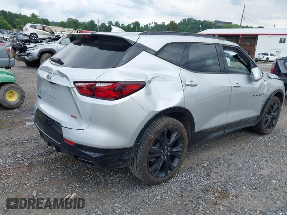 2020 Chevrolet Blazer RS с VIN 3GNKBERS5LS665291, выставлен на аукционе IAAI как лот 42709126 с пробегом 143 907 миль миль и . История ставок и продаж доступна на DreamBid. Изображение 4.